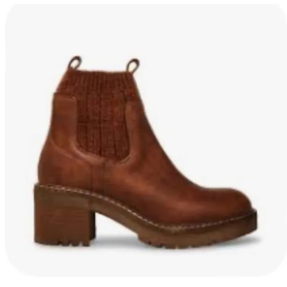 NWOB Steve Madden Apollo boots. Size 11. MSRP $100 - Picture 1 of 11